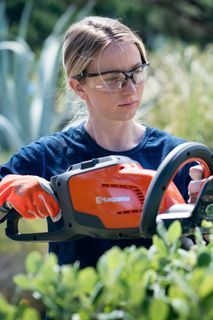 545RXT Professional Brushcutter - view 3