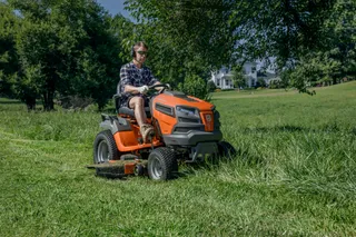 Z960X Ultimate Zero-Turn Mower - view 6