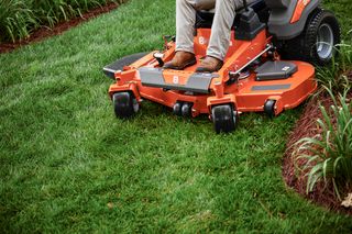 Z960X Ultimate Zero-Turn Mower - view 7